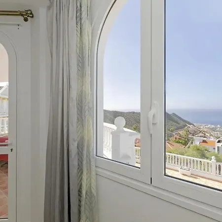 Athena With Private Heated Pool And Sea Views Βίλα Costa Adeje (Tenerife)