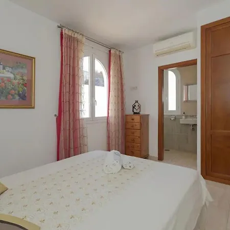 Athena With Private Heated Pool And Sea Views Villa *