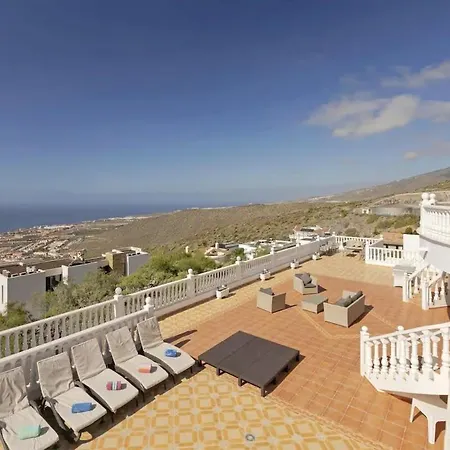 Athena With Private Heated Pool And Sea Views