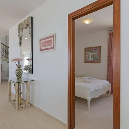 别墅 Athena With Private Heated Pool And Sea Views 阿德耶