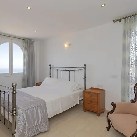 Athena With Private Heated Pool And Sea Views *
