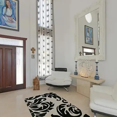 Athena With Private Heated Pool And Sea Views 阿德耶