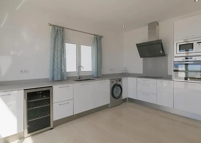 Athena With Private Heated Pool And Sea Views Villa Costa Adeje (Tenerife)