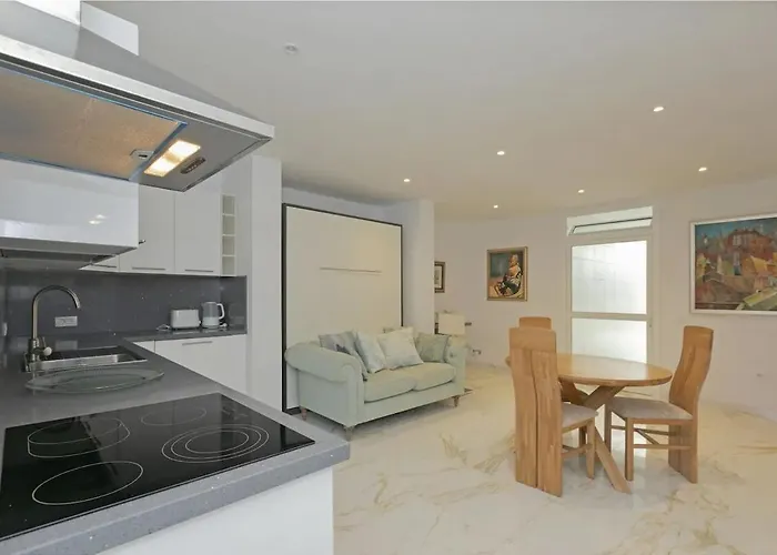 Villa Athena With Private Heated Pool And Sea Views Costa Adeje (Tenerife)